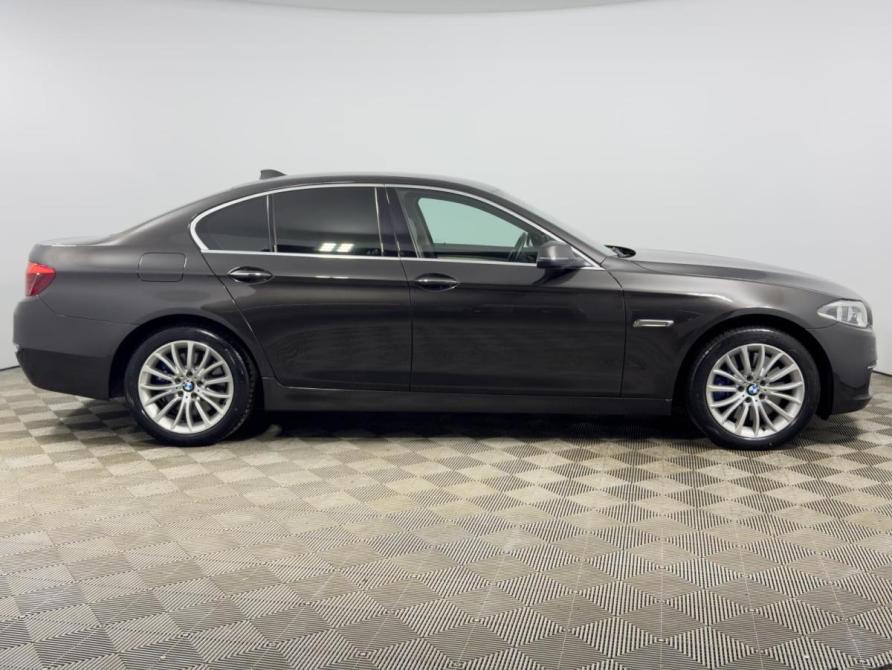 BMW 5 серии VI (F10/F11/F07) Рестайлинг Казань  - изображение 5