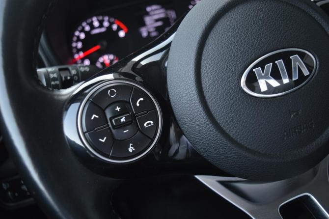 Kia Soul III с пробегом 2021 года, цена 2 390 000 рублей, 67002 км, хэтчбек, Автокод Объявления