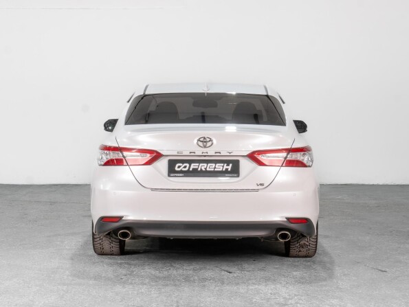 Toyota Camry VIII (XV70) с пробегом 2018 года, цена 3 389 000 рублей, 99364 км, седан, Автокод Объявления