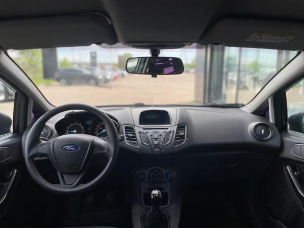 Ford Fiesta Mk6 Рестайлинг с пробегом 2015 года, цена 700 000 рублей, 254748 км, седан, Автокод Объявления