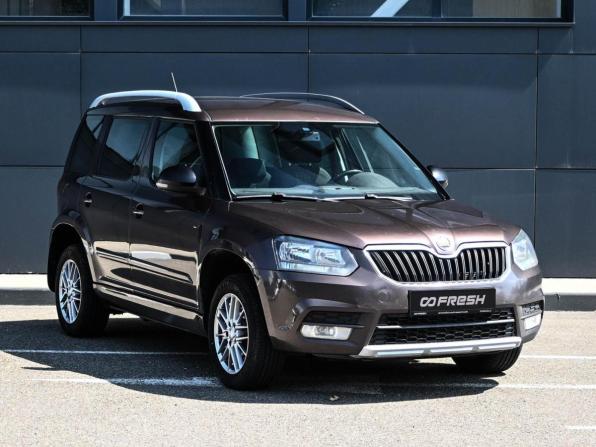 Skoda Yeti I Рестайлинг с пробегом 2015 года, цена 1 324 000 рублей, 252307 км, внедорожник, Автокод Объявления