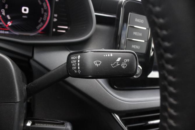 Skoda Rapid II с пробегом 2022 года, цена 1 530 000 рублей, 160532 км, лифтбек, Автокод Объявления