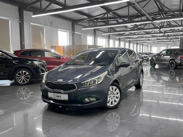 Kia Ceed II с пробегом 2013 года, цена 1 155 000 рублей, 146620 км, хэтчбек, Автокод Объявления