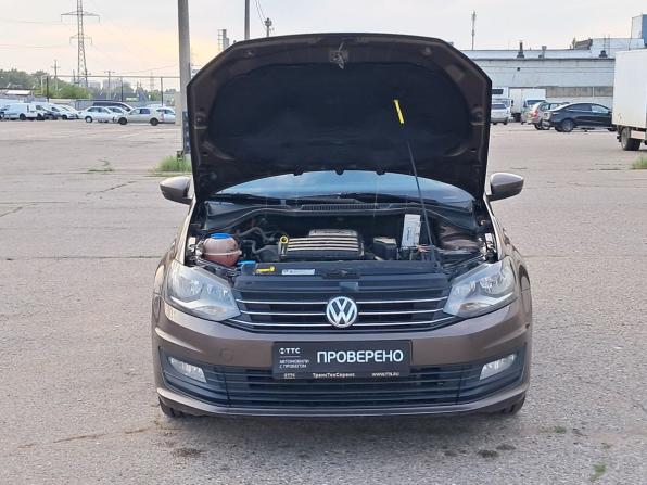 Volkswagen Polo V Рестайлинг с пробегом 2016 года, цена 800 000 рублей, 252135 км, седан, Автокод Объявления