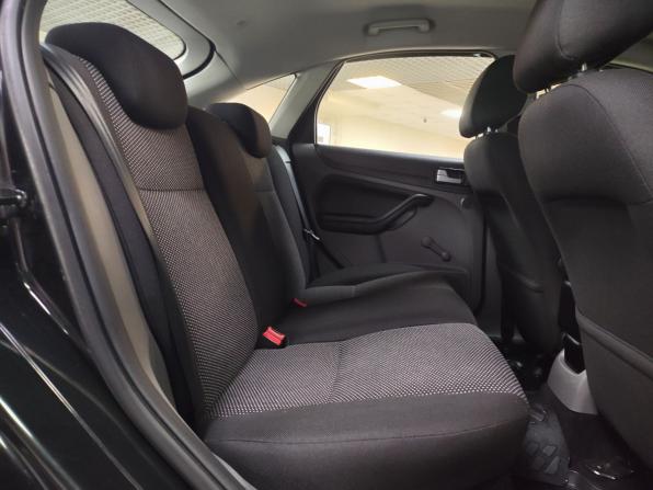 Ford Focus II Рестайлинг с пробегом 2010 года, цена 649 000 рублей, 174428 км, хэтчбек, Автокод Объявления
