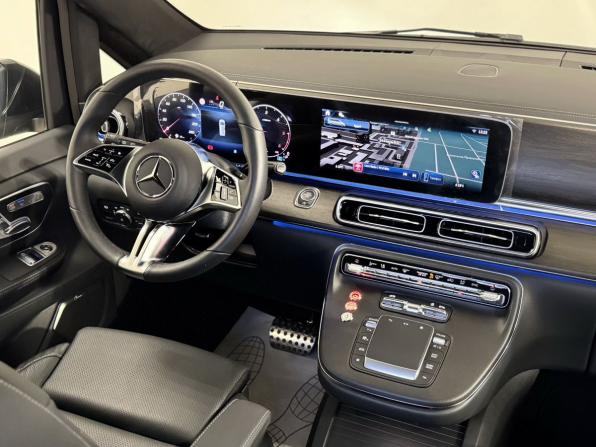 Mercedes-Benz V-Класс III (W447) Рестайлинг 2 с пробегом 2026 года, цена 42 700 000 рублей, 61 км, минивэн, Автокод Объявления