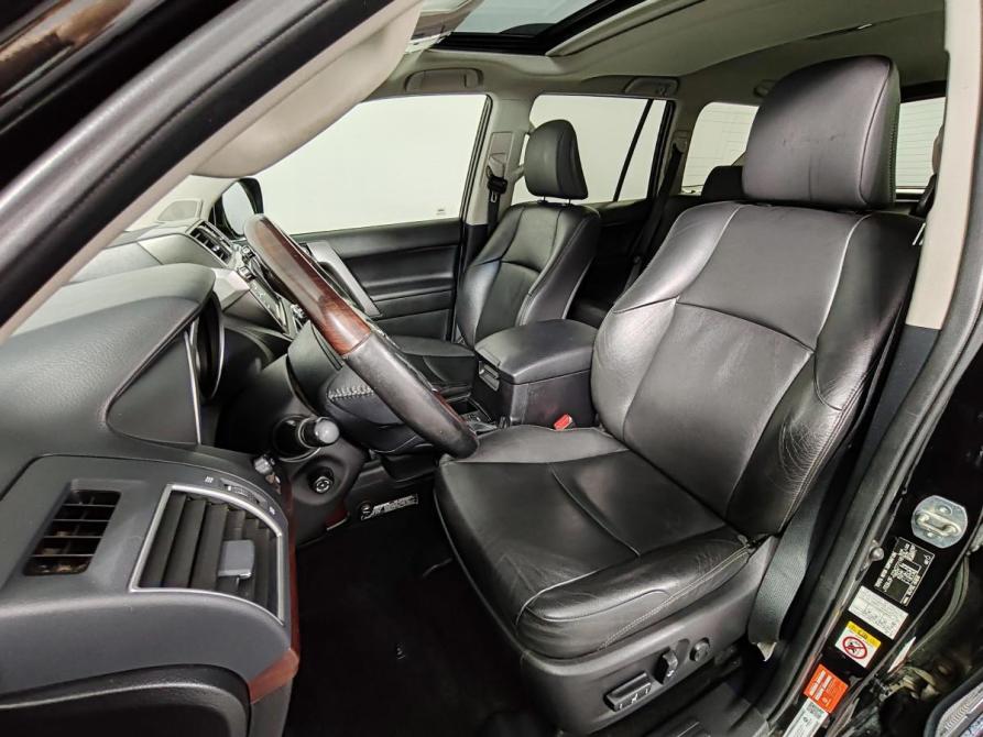 Toyota Land Cruiser Prado 150 Series Рестайлинг 1 Москва  - изображение 19
