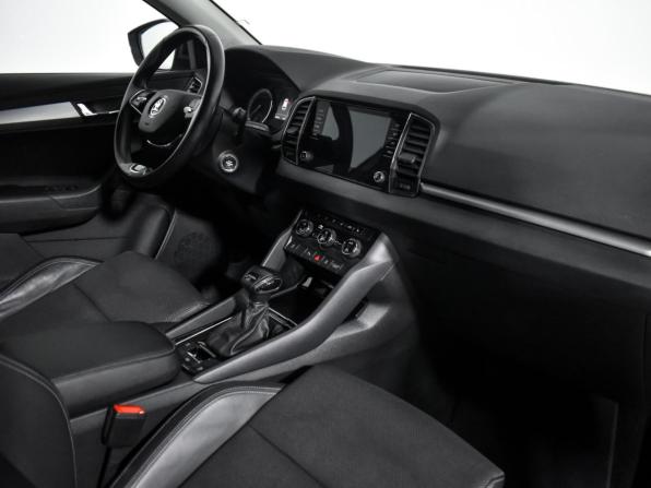 Skoda Karoq I с пробегом 2020 года, цена 1 940 000 рублей, 149406 км, внедорожник, Автокод Объявления