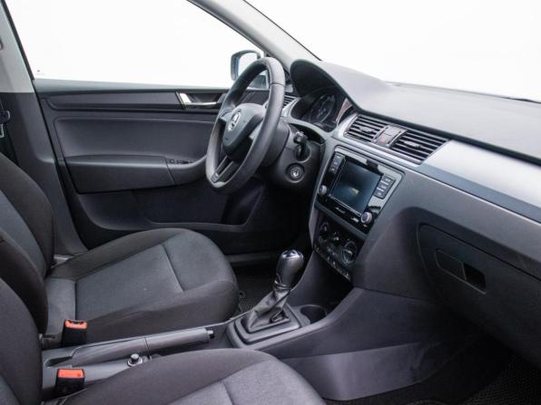 Skoda Rapid I Рестайлинг с пробегом 2018 года, цена 1 178 000 рублей, 124284 км, лифтбек, Автокод Объявления