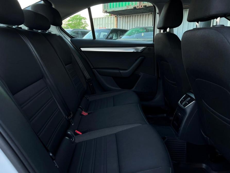 Skoda Octavia III (A7) Рестайлинг Санкт-Петербург  - изображение 8