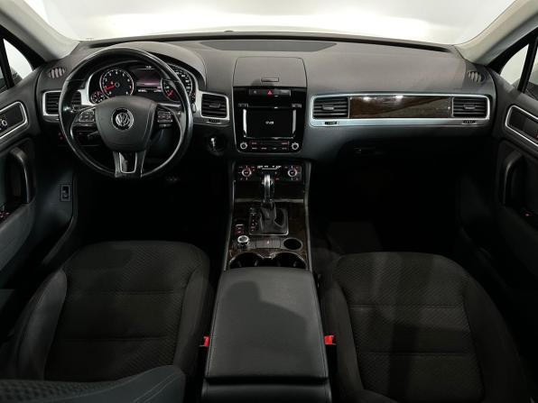 Volkswagen Touareg II Рестайлинг с пробегом 2014 года, цена 2 295 000 рублей, 169664 км, внедорожник, Автокод Объявления