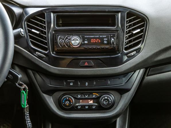 Lada (ВАЗ) Vesta I с пробегом 2020 года, цена 948 000 рублей, 141132 км, седан, Автокод Объявления