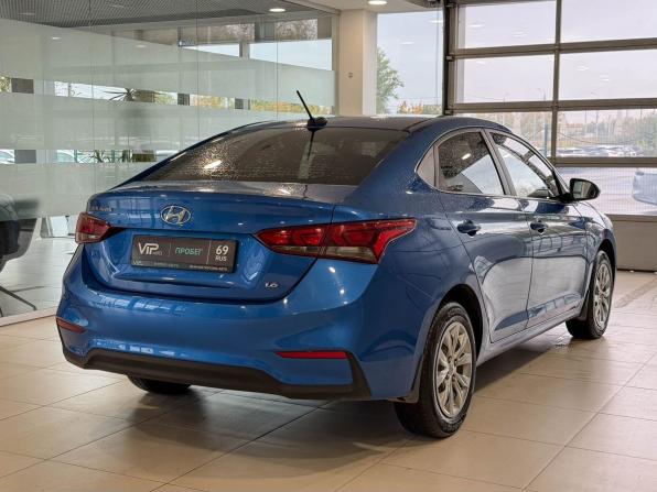 Hyundai Solaris II с пробегом 2018 года, цена 1 435 000 рублей, 81690 км, седан, Автокод Объявления
