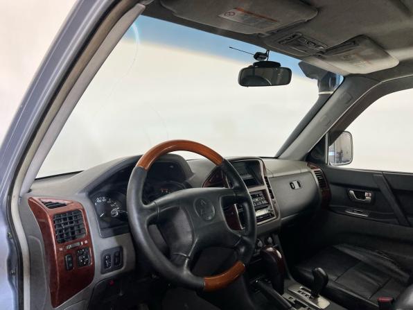 Mitsubishi Pajero III Рестайлинг с пробегом 2004 года, цена 485 000 рублей, 380000 км, внедорожник, Автокод Объявления