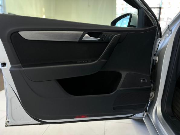 Volkswagen Passat B7 с пробегом 2013 года, цена 900 000 рублей, 190243 км, седан, Автокод Объявления