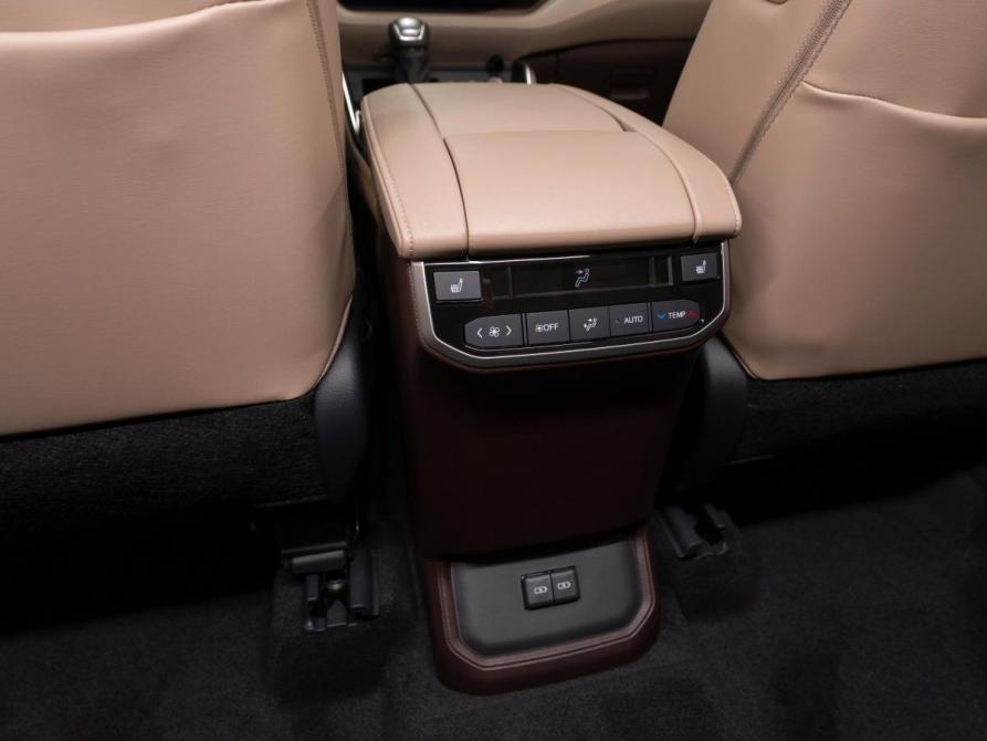 Toyota Highlander IV (XU70) Москва  - изображение 18