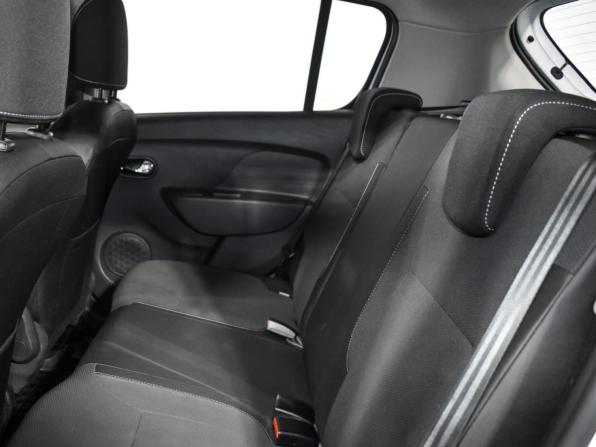 Renault Sandero II Рестайлинг с пробегом 2021 года, цена 1 435 000 рублей, 21290 км, хэтчбек, Автокод Объявления