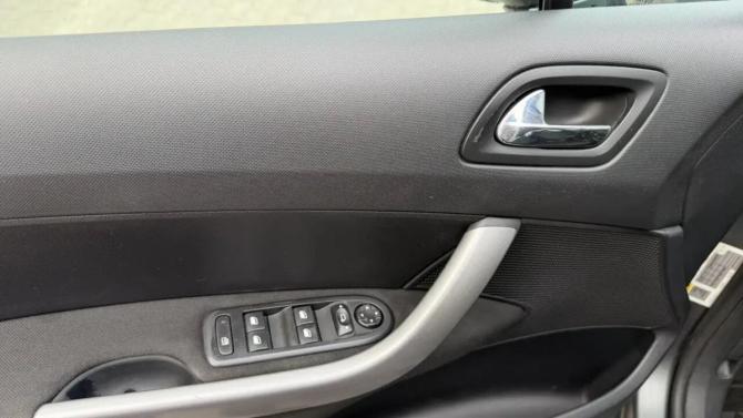 Peugeot 408 I с пробегом 2014 года, цена 545 000 рублей, 218541 км, седан, Автокод Объявления