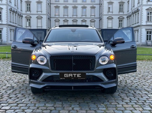Новый Bentley Bentayga I Рестайлинг 2024 года, цена 51 064 000 рублей, внедорожник, Автокод Объявления