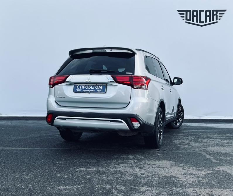 Mitsubishi Outlander III Рестайлинг 3 Санкт-Петербург  - изображение 2
