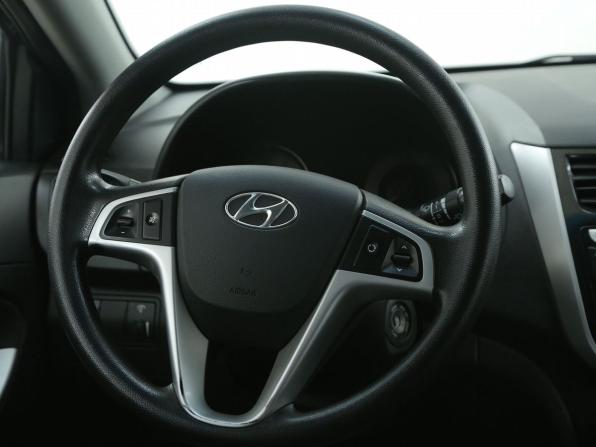 Hyundai Solaris I с пробегом 2012 года, цена 658 000 рублей, 211700 км, хэтчбек, Автокод Объявления
