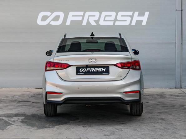 Hyundai Solaris II с пробегом 2019 года, цена 1 490 000 рублей, 38008 км, седан, Автокод Объявления