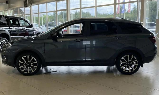 Lada (ВАЗ) Vesta I Рестайлинг (NG) с пробегом 2025 года, цена 1 678 000 рублей, 10300 км, универсал, Автокод Объявления