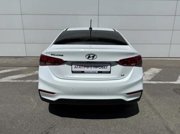 Hyundai Solaris II с пробегом 2018 года, цена 1 590 000 рублей, 162057 км, седан, Автокод Объявления