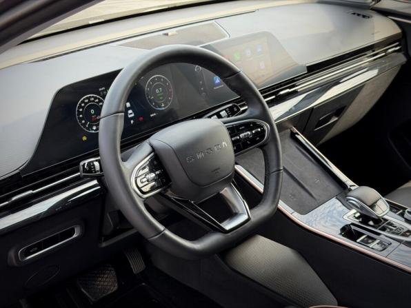 Omoda C5 I с пробегом 2023 года, цена 1 900 000 рублей, 30670 км, внедорожник, Автокод Объявления