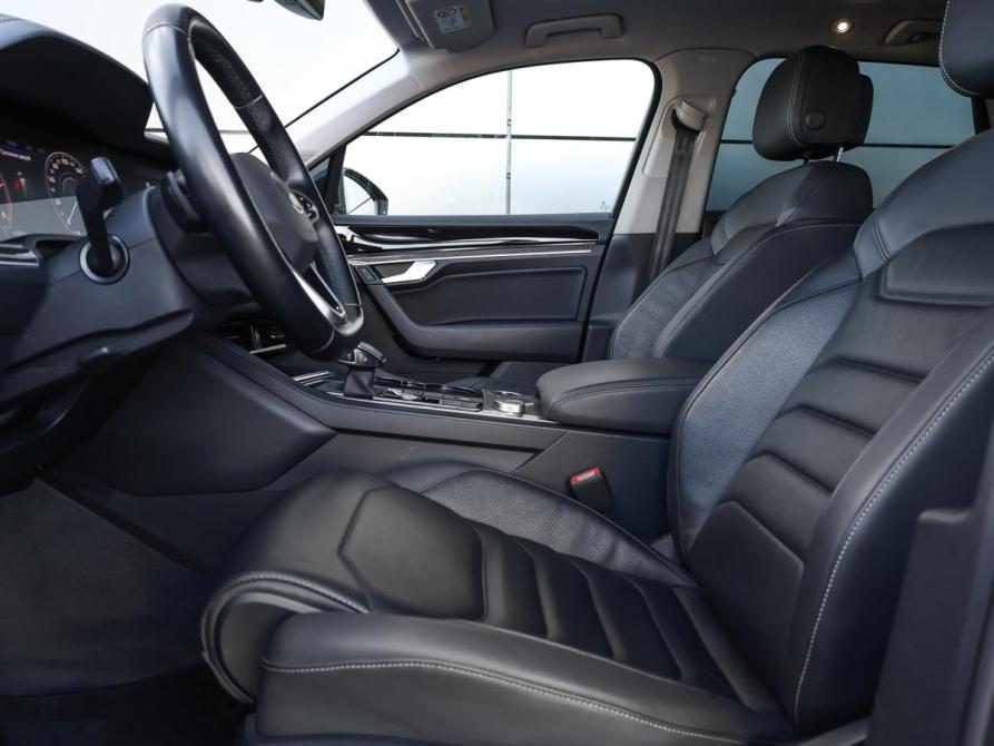 Volkswagen Touareg III Москва  - изображение 16