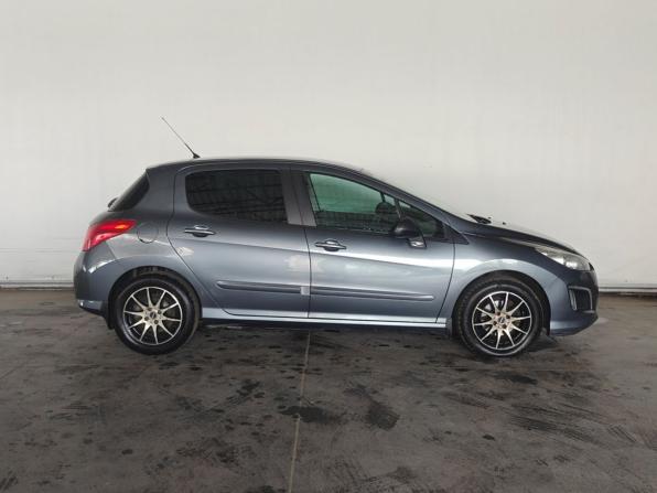 Peugeot 308 I Рестайлинг с пробегом 2011 года, цена 548 000 рублей, 136000 км, хэтчбек, Автокод Объявления