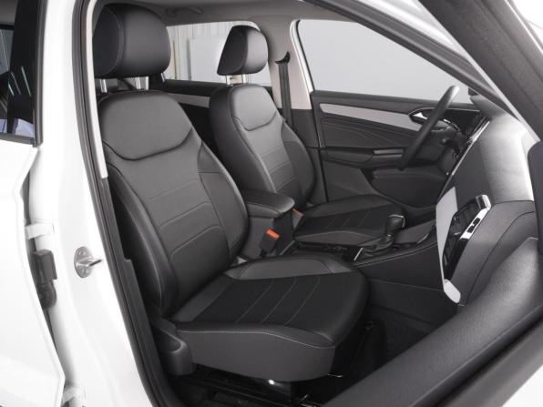 Jetta VS5 I Рестайлинг с пробегом 2023 года, цена 2 267 000 рублей, 1626 км, внедорожник, Автокод Объявления