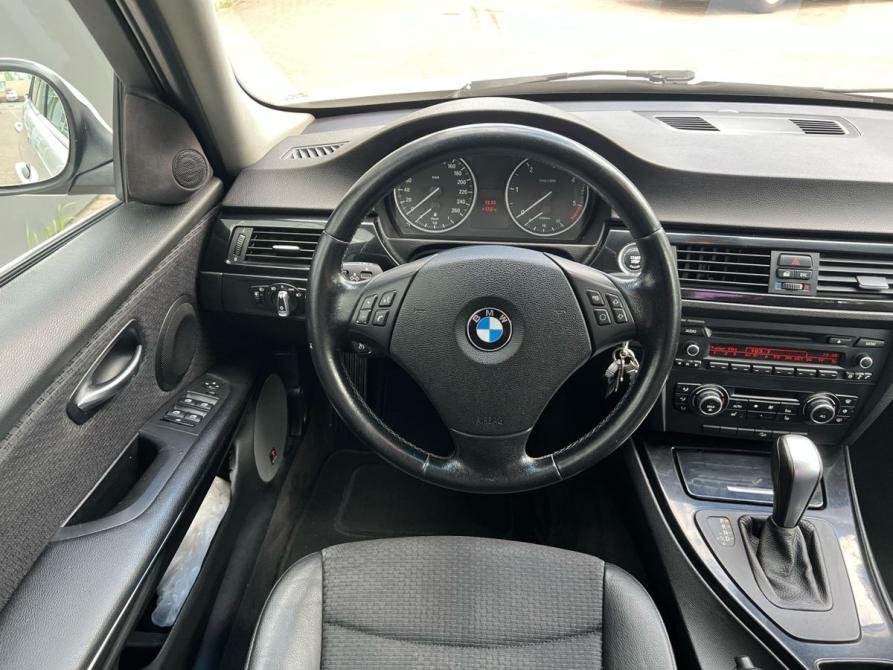 BMW 3 серии V (E90/E91/E92/E93) Рестайлинг Екатеринбург  - изображение 11