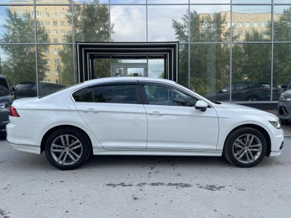 Volkswagen Passat B8 с пробегом 2018 года, цена 1 899 000 рублей, 206018 км, седан, Автокод Объявления