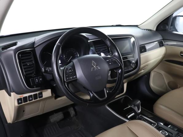 Mitsubishi Outlander III Рестайлинг 3 с пробегом 2019 года, цена 2 249 900 рублей, 166345 км, внедорожник, Автокод Объявления