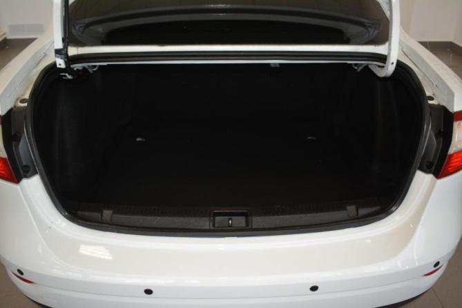 Renault Fluence I Рестайлинг с пробегом 2014 года, цена 689 000 рублей, 184000 км, седан, Автокод Объявления