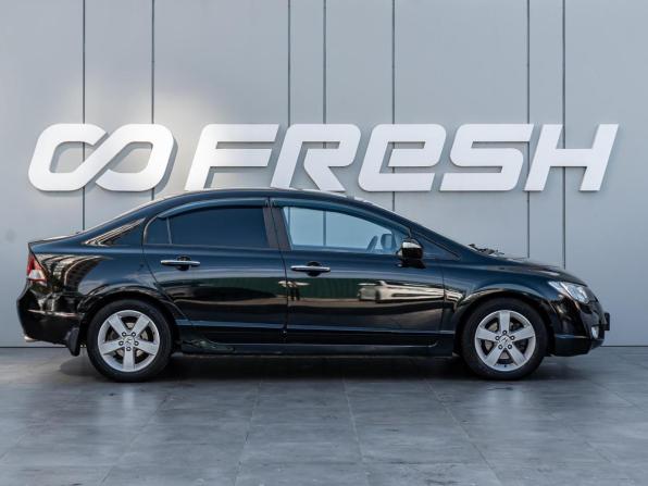 Honda Civic VIII Рестайлинг с пробегом 2008 года, цена 830 000 рублей, 295360 км, седан, Автокод Объявления