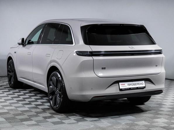 Li Auto (Lixiang) L6 с пробегом 2024 года, цена 5 340 000 рублей, 19000 км, внедорожник, Автокод Объявления