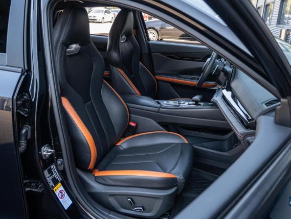 Changan UNI-V I с пробегом 2024 года, цена 2 250 000 рублей, 51659 км, лифтбек, Автокод Объявления