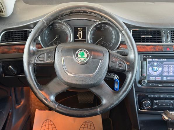 Skoda Superb II с пробегом 2010 года, цена 1 069 000 рублей, 253324 км, лифтбек, Автокод Объявления
