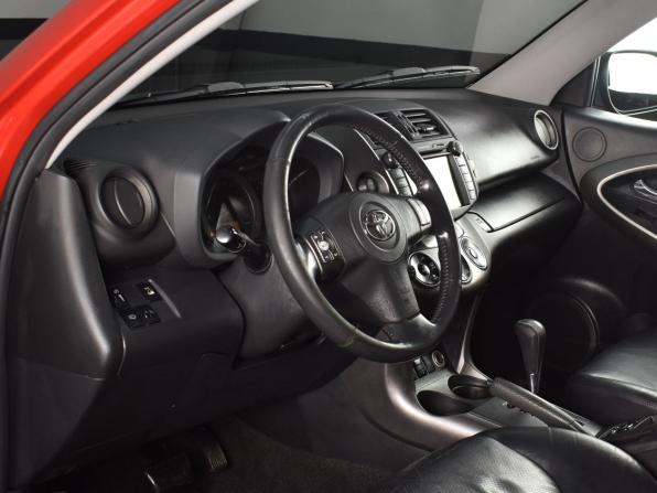 Toyota RAV4 III (XA30) Рестайлинг с пробегом 2011 года, цена 1 565 995 рублей, 266761 км, внедорожник, Автокод Объявления