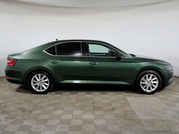 Skoda Superb III с пробегом 2018 года, цена 1 948 000 рублей, 117948 км, лифтбек, Автокод Объявления