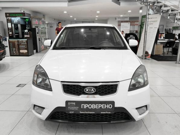 Kia Rio II Рестайлинг с пробегом 2011 года, цена 599 000 рублей, 205680 км, седан, Автокод Объявления