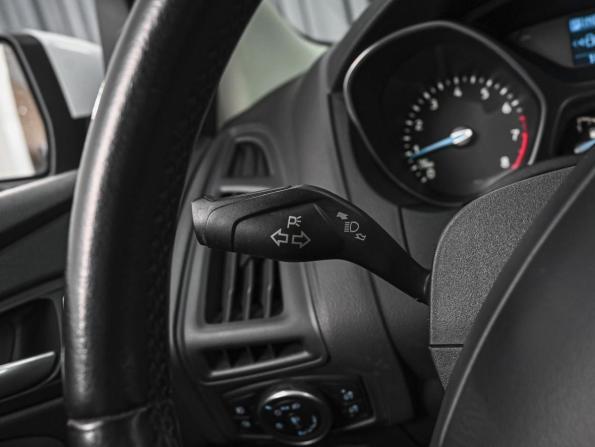 Ford Focus III Рестайлинг с пробегом 2018 года, цена 1 260 000 рублей, 101152 км, хэтчбек, Автокод Объявления