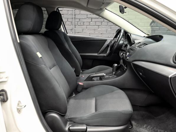Mazda 3 II (BL) Рестайлинг с пробегом 2012 года, цена 1 000 000 рублей, 194758 км, хэтчбек, Автокод Объявления