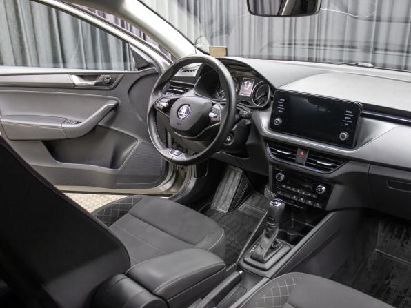 Skoda Rapid II с пробегом 2020 года, цена 1 598 000 рублей, 110762 км, лифтбек, Автокод Объявления