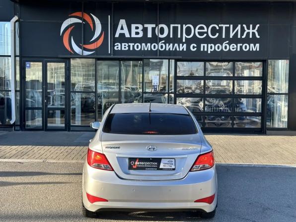 Hyundai Solaris I Рестайлинг с пробегом 2015 года, цена 698 000 рублей, 232245 км, седан, Автокод Объявления