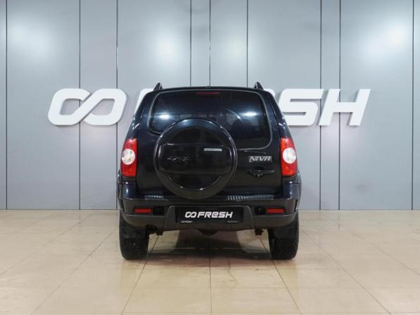 Chevrolet Niva I Рестайлинг с пробегом 2012 года, цена 599 000 рублей, 151818 км, внедорожник, Автокод Объявления