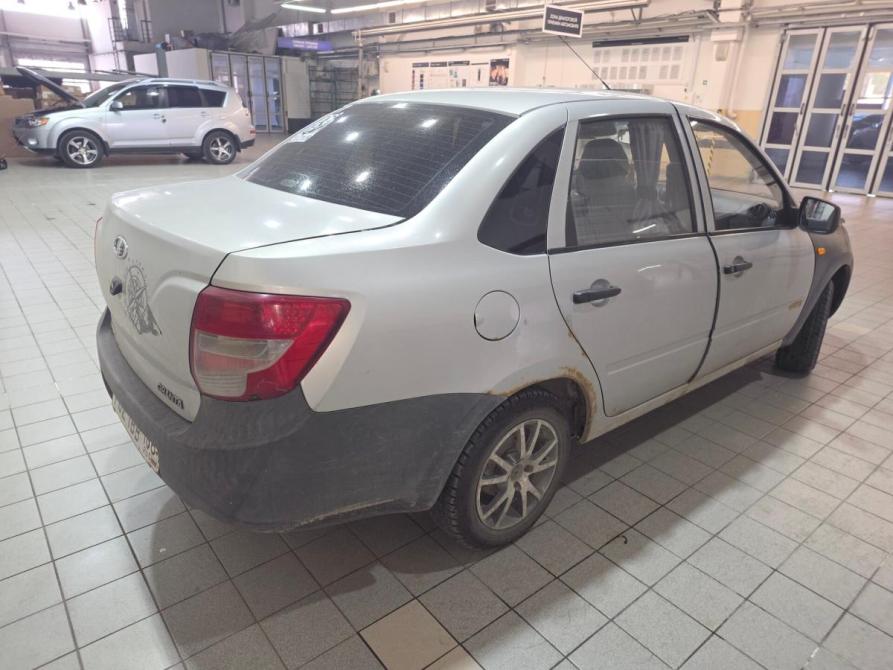 Lada (ВАЗ) Granta I Сургут  - изображение 9