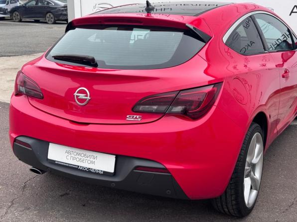 Opel Astra J Рестайлинг с пробегом 2012 года, цена 610 000 рублей, 248084 км, хэтчбек, Автокод Объявления